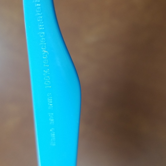 🕶3 PAIRS, SUNGLASSES & READING GLASSES - Picture 7 of 11